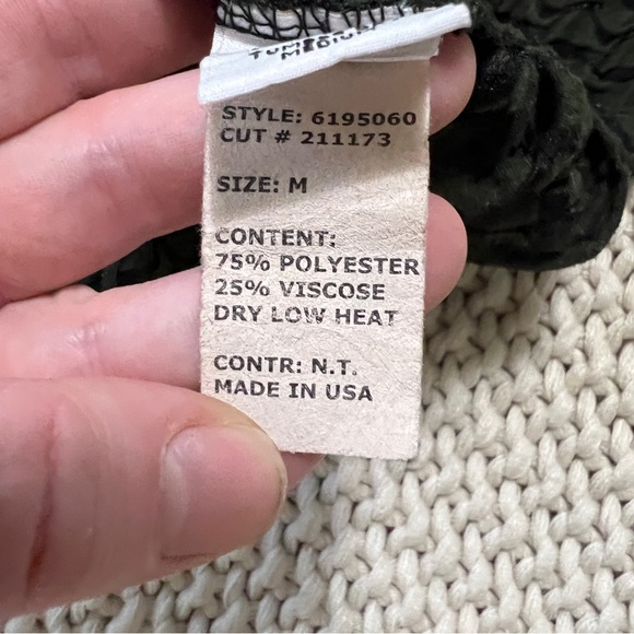 Cut Loose Textured Top M - Picture 6 of 6